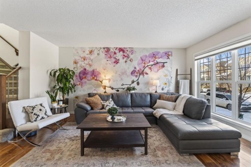 338 Cranford Park Se, Calgary, AB - Indoor Photo Showing Living Room