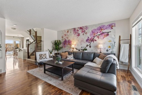 338 Cranford Park Se, Calgary, AB - Indoor Photo Showing Living Room