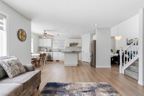 39 Arbour Ridge Mews Nw, Calgary, AB - Indoor Photo Showing Other Room