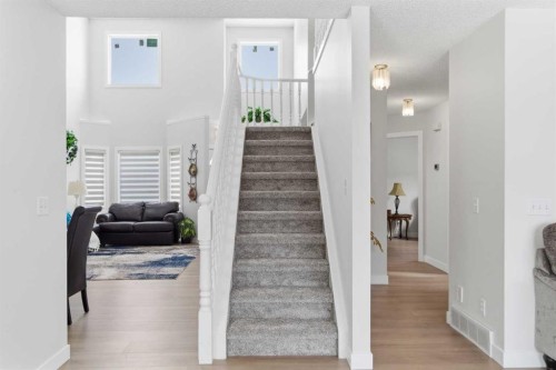 39 Arbour Ridge Mews Nw, Calgary, AB - Indoor Photo Showing Other Room