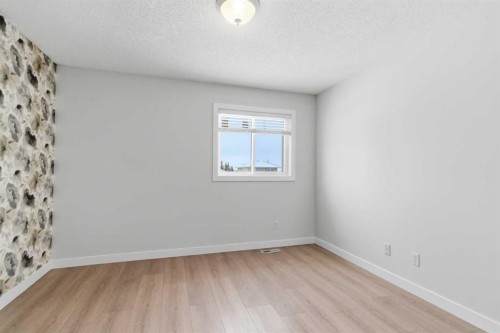 39 Arbour Ridge Mews Nw, Calgary, AB - Indoor Photo Showing Other Room