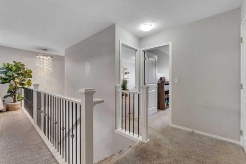 16 Nolancrest Circle Nw, Calgary, AB - Indoor Photo Showing Other Room