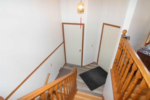 237 Sandarac Drive Nw, Calgary, AB - Indoor Photo Showing Other Room