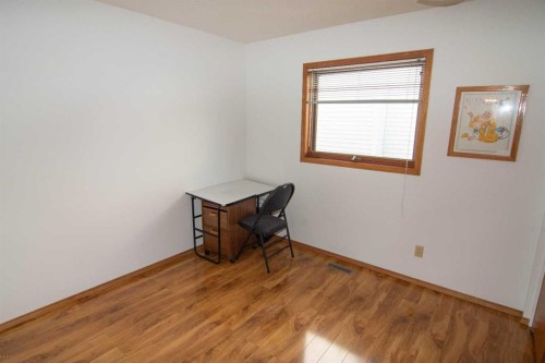 237 Sandarac Drive Nw, Calgary, AB - Indoor Photo Showing Other Room