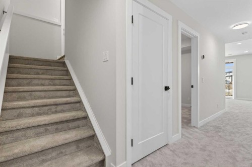 302 Kinniburgh Loop, Chestermere, AB - Indoor Photo Showing Other Room