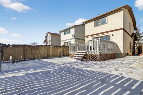 31 Templeby Way Ne, Calgary, AB - Outdoor