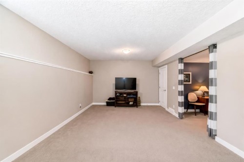 91 Baysprings Terrace, Airdrie, AB - Indoor