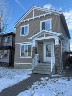 35 Saddlebrook Link NE Calgary, AB T3J 5M8
