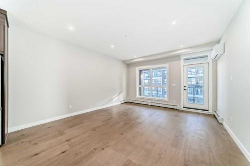 7121-1802 Mahogany Boulevard Se, Calgary, AB - Indoor Photo Showing Other Room