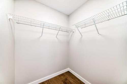 7121-1802 Mahogany Boulevard Se, Calgary, AB - Indoor With Storage