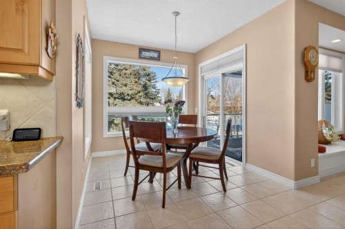 4754 Hamptons Way Nw, Calgary, AB - Indoor Photo Showing Dining Room