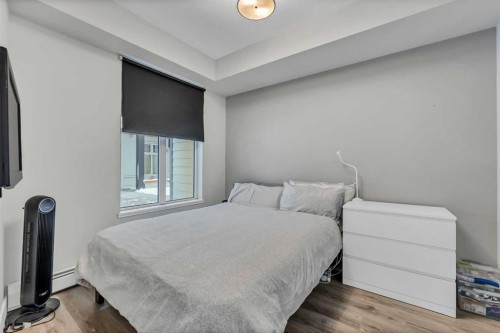 102-515 4 Avenue Ne, Calgary, AB - Indoor Photo Showing Bedroom