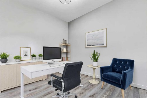 102-515 4 Avenue Ne, Calgary, AB - Indoor Photo Showing Office