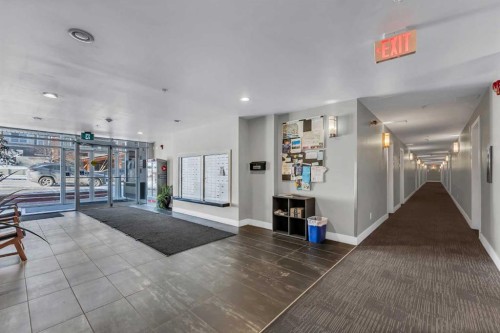 102-515 4 Avenue Ne, Calgary, AB - Indoor Photo Showing Other Room