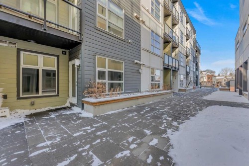 102-515 4 Avenue Ne, Calgary, AB - Outdoor With Balcony