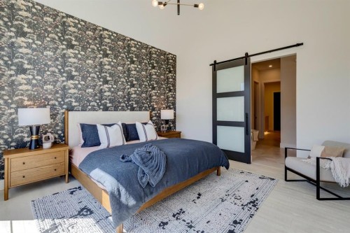 15 Normandy Lane Sw, Calgary, AB - Indoor Photo Showing Bedroom