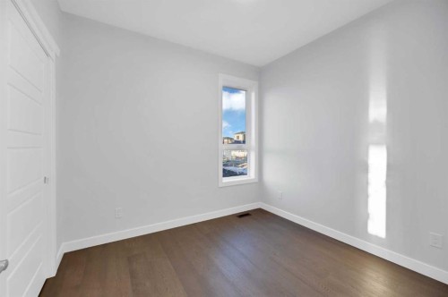 175 Homestead Common Ne, Calgary, AB - Indoor Photo Showing Other Room