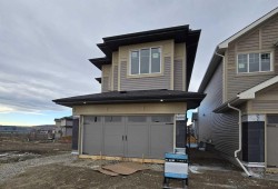 57 Appaloosa Crescent  Cochrane, AB T4C 3B7