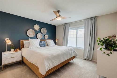 159 Mahogany Grove Se, Calgary, AB - Indoor Photo Showing Bedroom