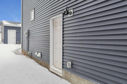 556 Chelsea Gardens, Chestermere, AB - Outdoor