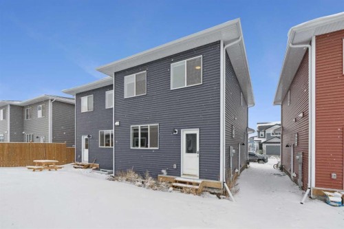 556 Chelsea Gardens, Chestermere, AB - Outdoor With Exterior