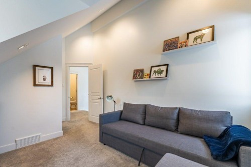 5227 Carney Road Nw, Calgary, AB - Indoor