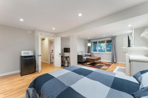 5227 Carney Road Nw, Calgary, AB - Indoor