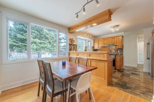 5227 Carney Road Nw, Calgary, AB - Indoor Photo Showing Other Room