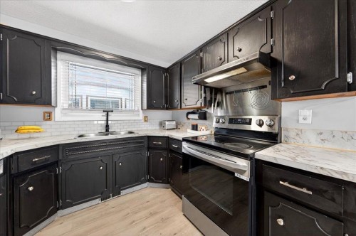 32 Tararidge Drive Ne, Calgary, AB 