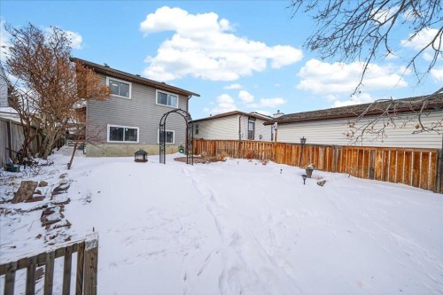 32 Tararidge Drive Ne, Calgary, AB 