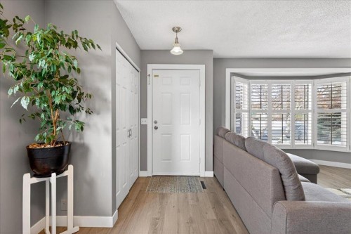 32 Tararidge Drive Ne, Calgary, AB 