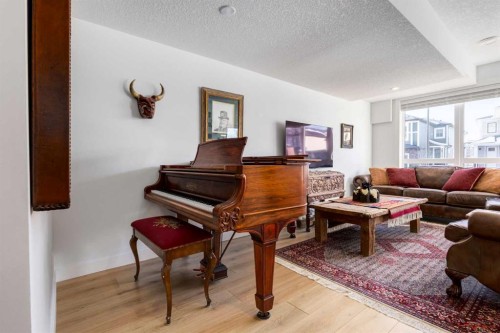 229-7820 Spring Willow Drive Sw, Calgary, AB 