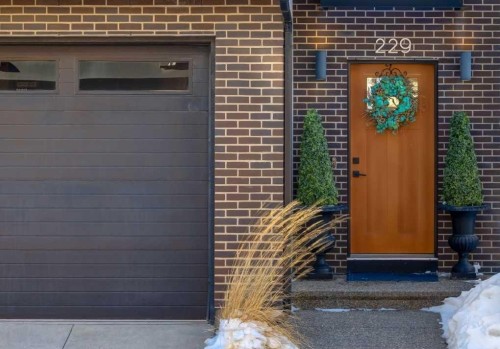 229-7820 Spring Willow Drive Sw, Calgary, AB 