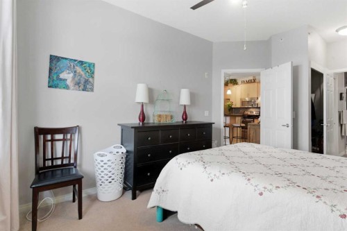 305-37 Prestwick Drive Se, Calgary, AB - Indoor Photo Showing Bedroom