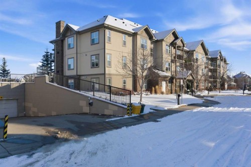 305-37 Prestwick Drive Se, Calgary, AB - Outdoor