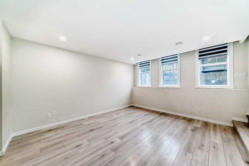 152 Cranbrook Square Se, Calgary, AB - Indoor Photo Showing Other Room