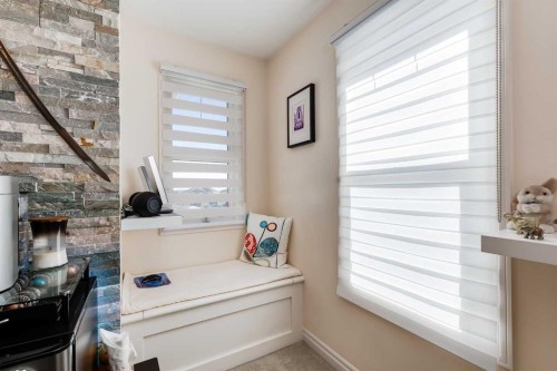 87 Evanswood Circle Nw, Calgary, AB - Indoor