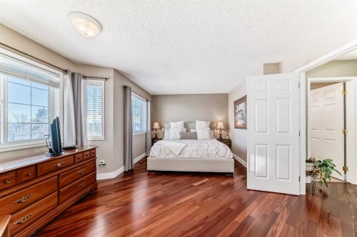 232 Coral Keys Place Ne, Calgary, AB - Indoor Photo Showing Bedroom
