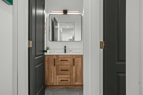 157 Cougar Point Road, Canmore, AB - Indoor Photo Showing Bathroom