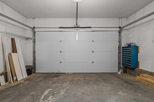 157 Cougar Point Road, Canmore, AB - Indoor Photo Showing Garage