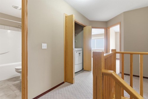 207-323 Fourth Avenue, Strathmore, AB - Indoor Photo Showing Other Room