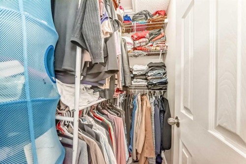 82 Citadel Point Nw, Calgary, AB - Indoor With Storage