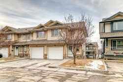 82 Citadel Point NW Calgary, AB T3G 5L2