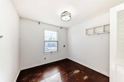212 78 Avenue Ne, Calgary, AB - Indoor Photo Showing Other Room