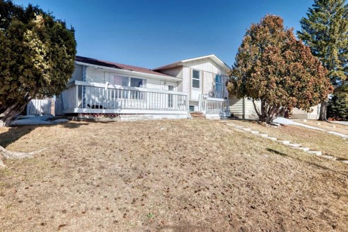 212 78 Avenue Ne, Calgary, AB - Outdoor With Deck Patio Veranda