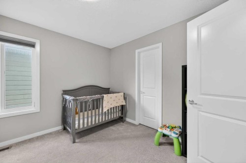 242 Mahogany Passage Se, Calgary, AB - Indoor Photo Showing Bedroom
