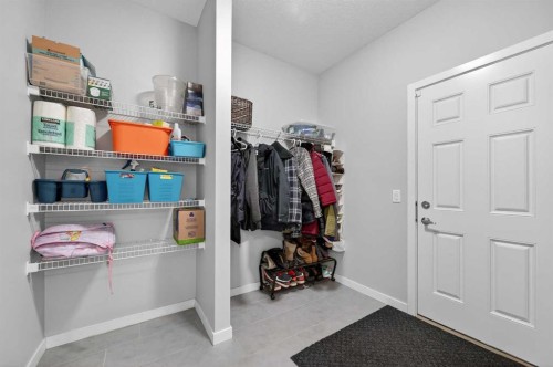 242 Mahogany Passage Se, Calgary, AB - Indoor Photo Showing Other Room