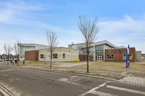 242 Mahogany Passage Se, Calgary, AB - Outdoor