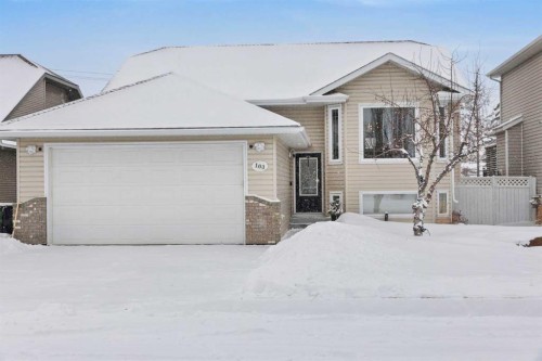 103 Adams Close NORTH Red Deer, AB T4R 3C7