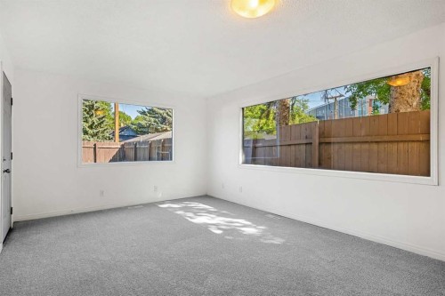 1640 15 Street Se, Calgary, AB -  Photo Showing Other Room